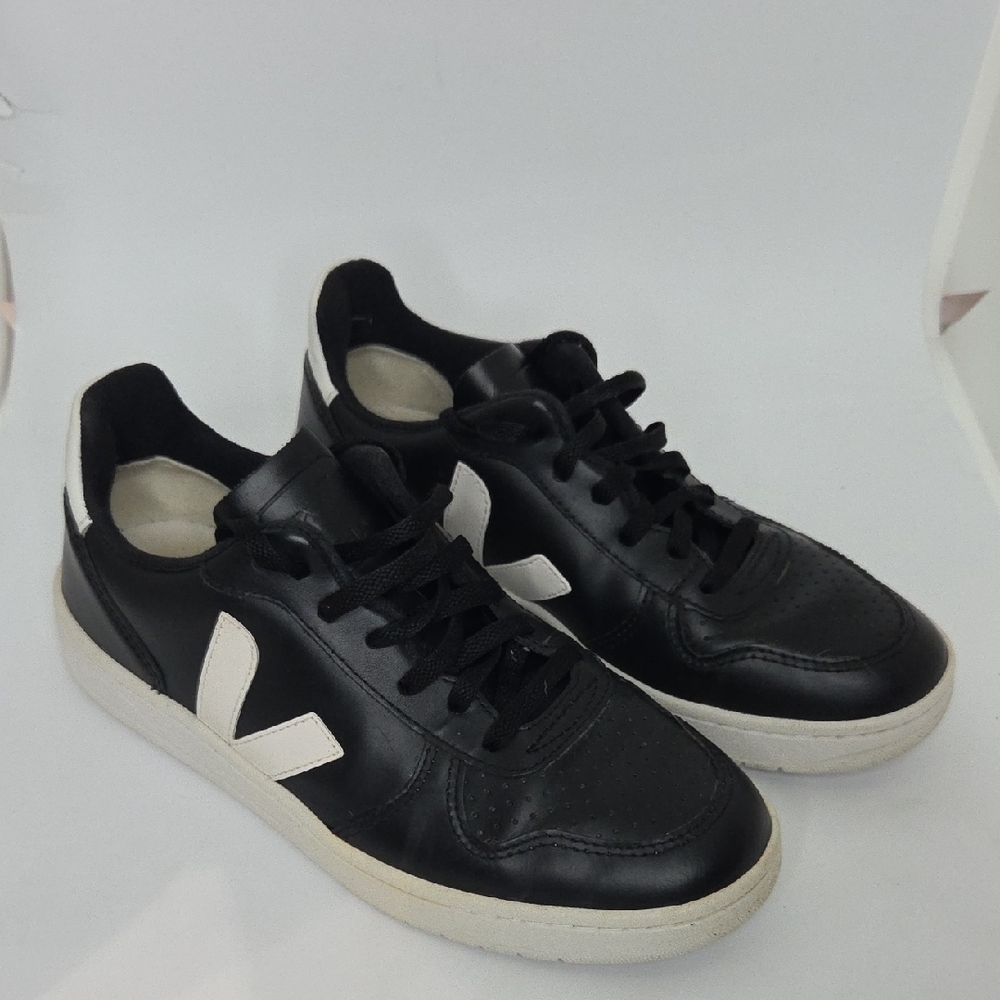 Veja Women's Black Sneakers with White Accents